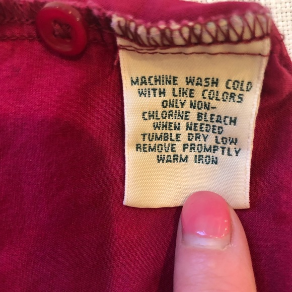 St. John’s Bay Magenta Button Down Sleeveless Top - Size S - Picture 3 of 10